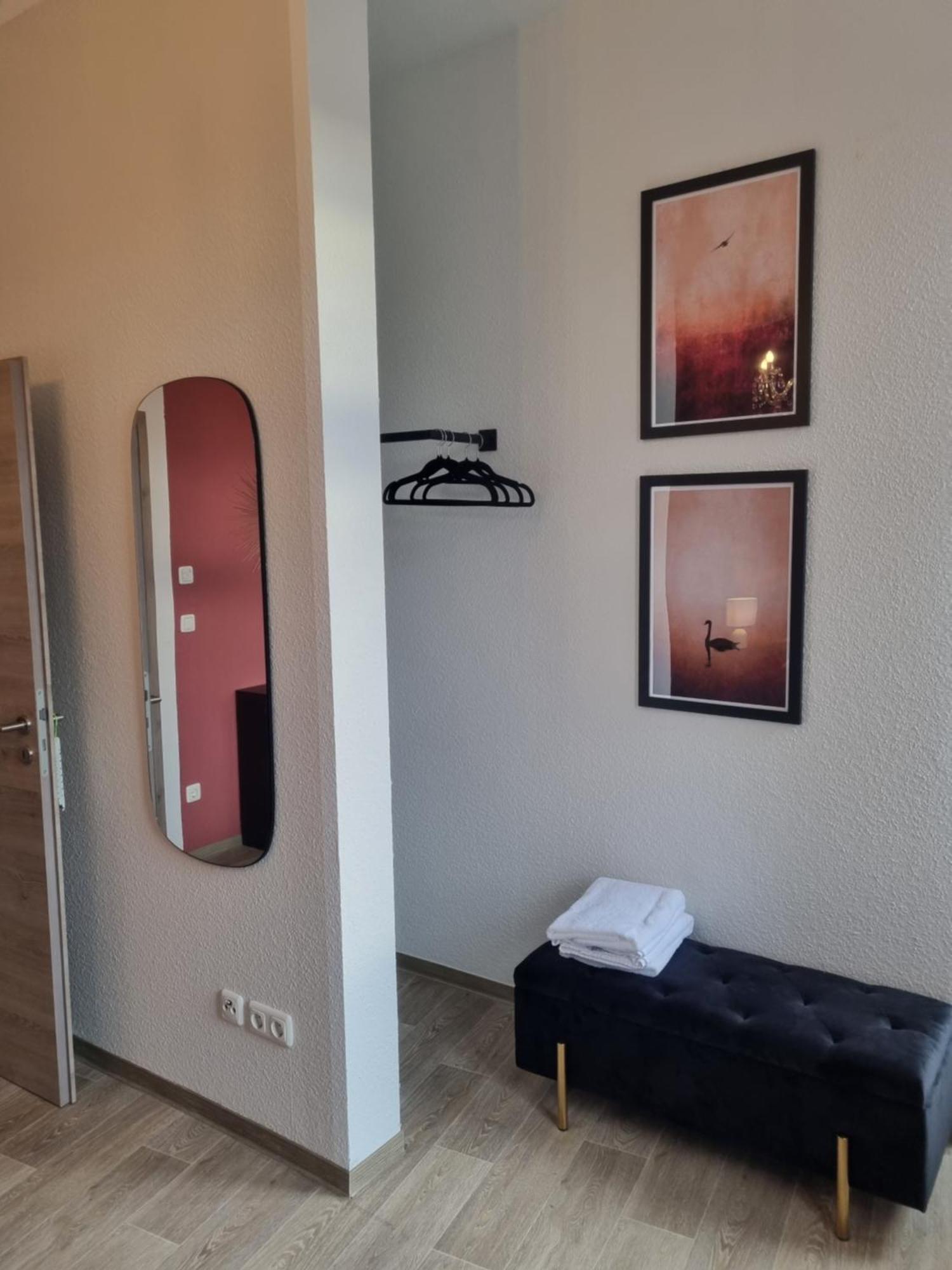 Maremar - Design Maisonette Altstadt - 4 Pers - 57Qm - Luxus Boxspringbett - Kueche - Arbeitsplatz - Privater Parkplatz Greiz Exterior photo